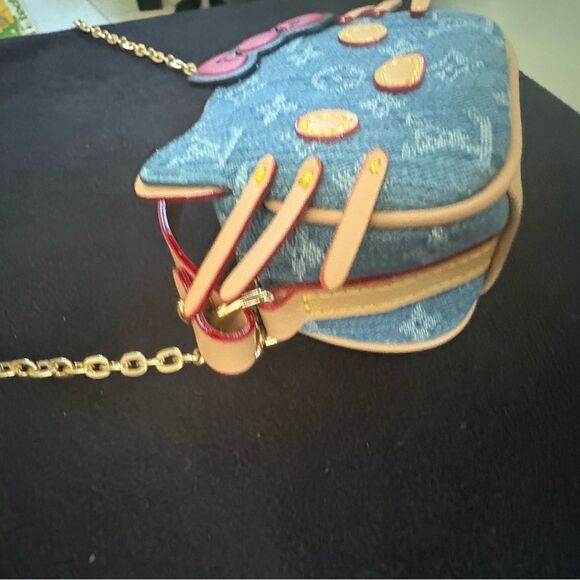 Hello kitty upcycled Louis Vuitton Denim Crossbody Bag with Chain - Picture 4 of 10